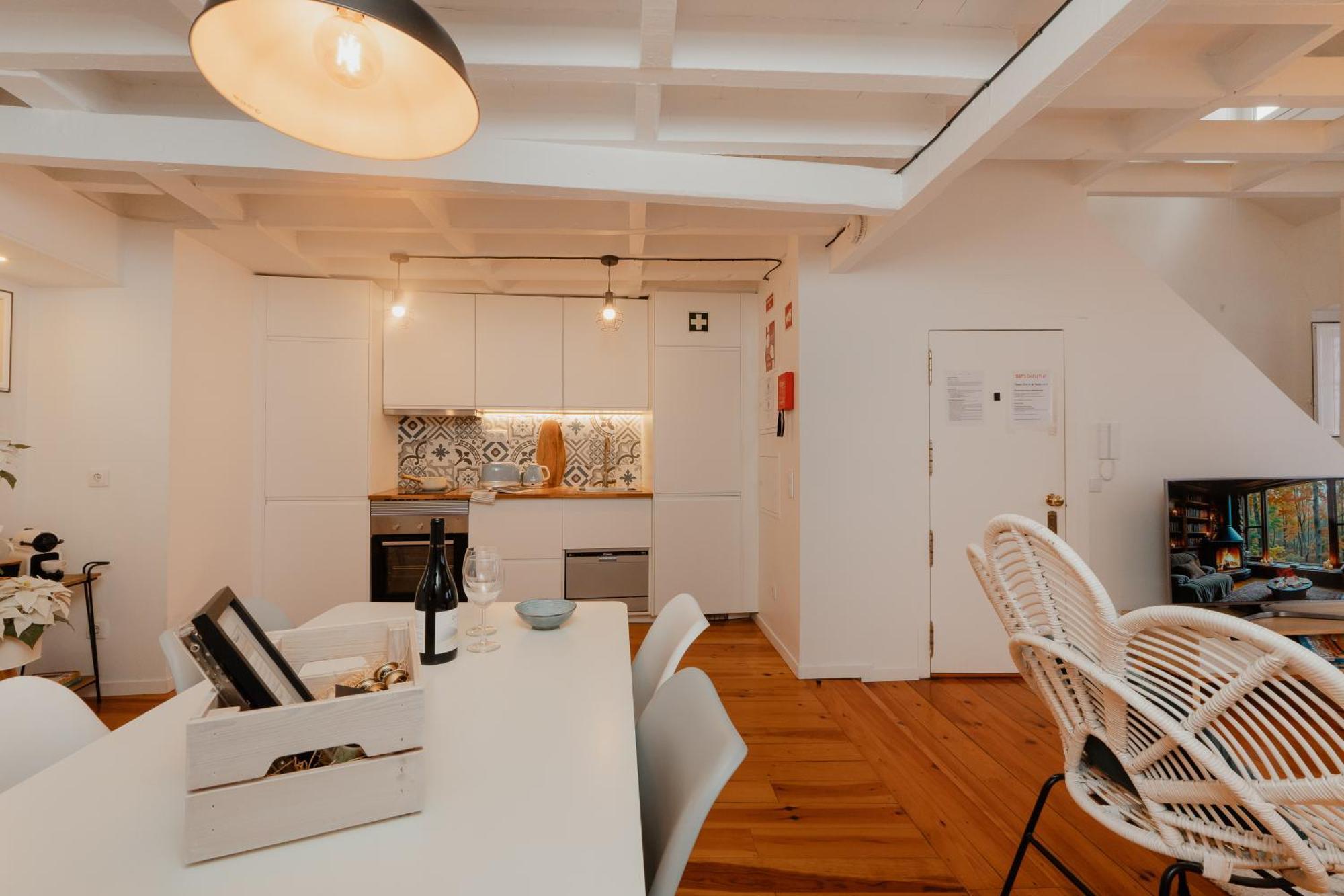 Ferienwohnung Stylish Getaway In A Mezzanine Flat By The Castle Lissabon Exterior foto
