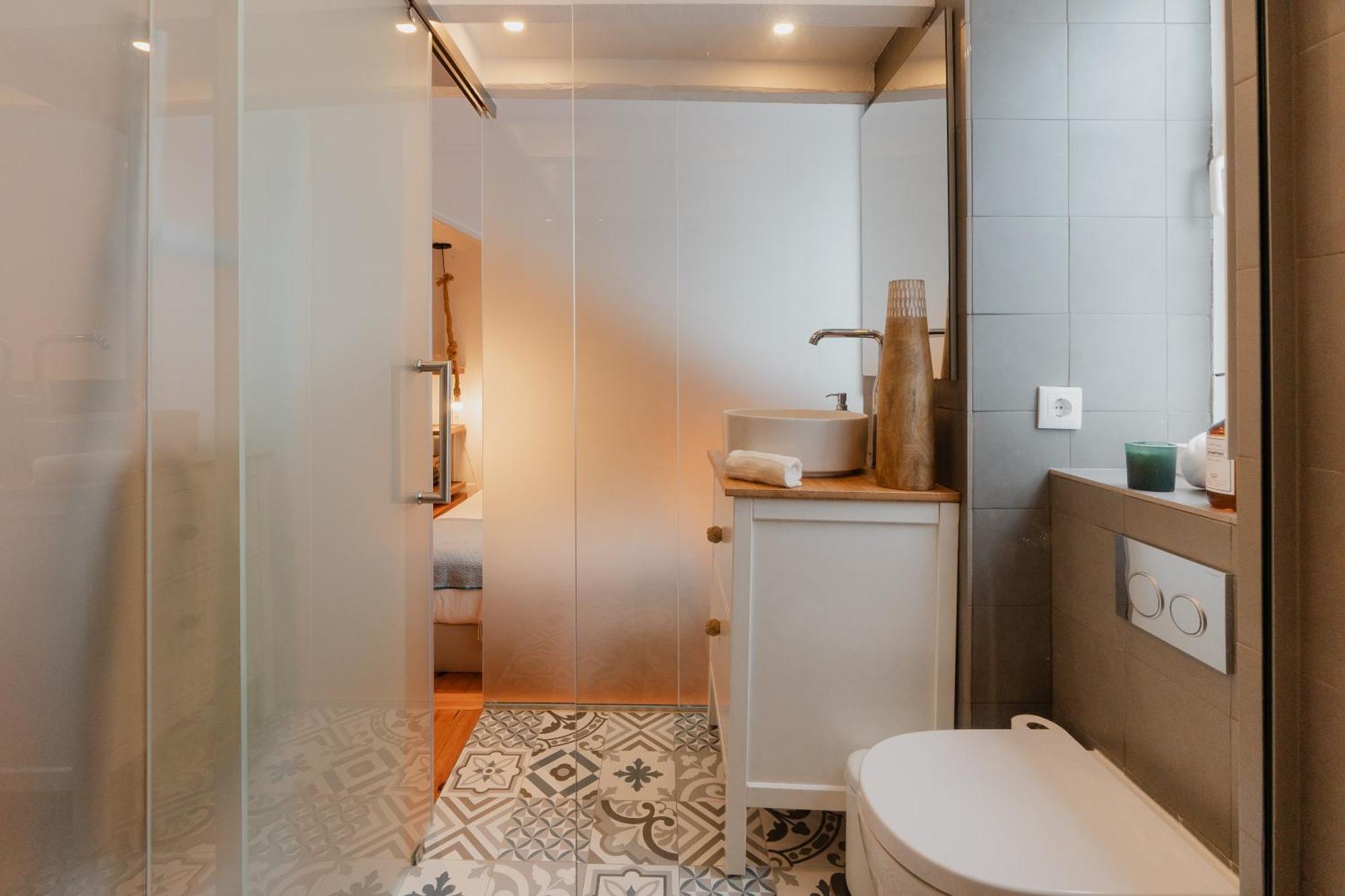 Ferienwohnung Stylish Getaway In A Mezzanine Flat By The Castle Lissabon Exterior foto