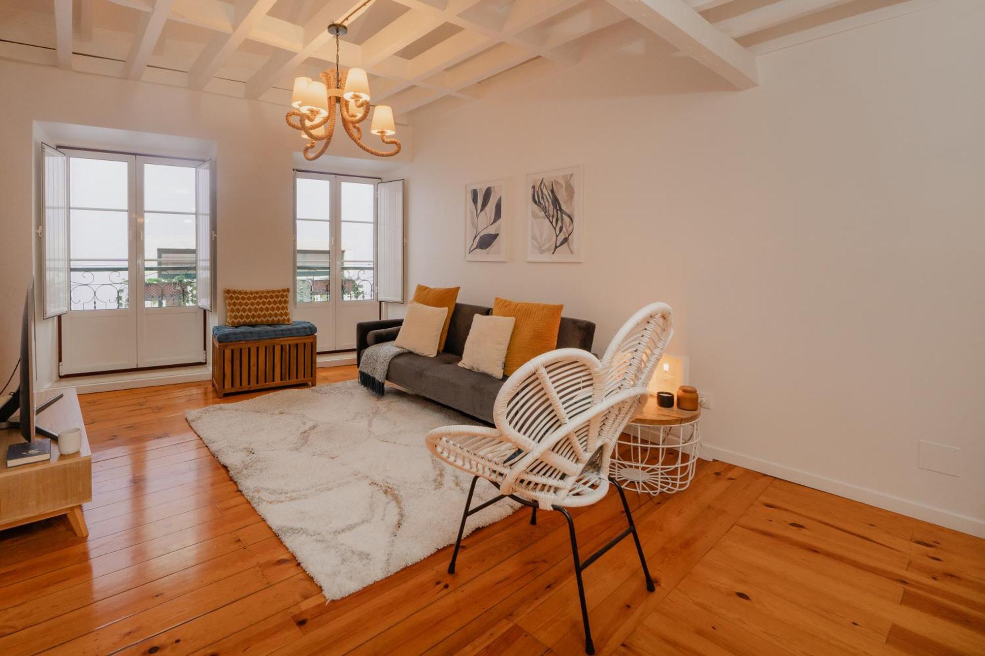 Ferienwohnung Stylish Getaway In A Mezzanine Flat By The Castle Lissabon Exterior foto
